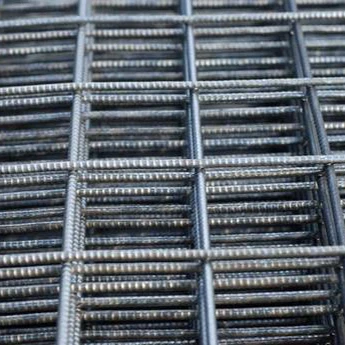 Pastiprinošs tīkls